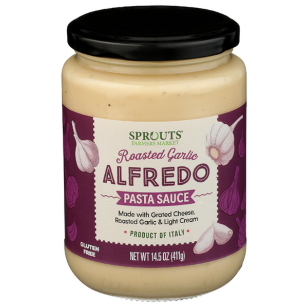 Sprouts Roasted Garlic Alfredo Pasta Sauce
